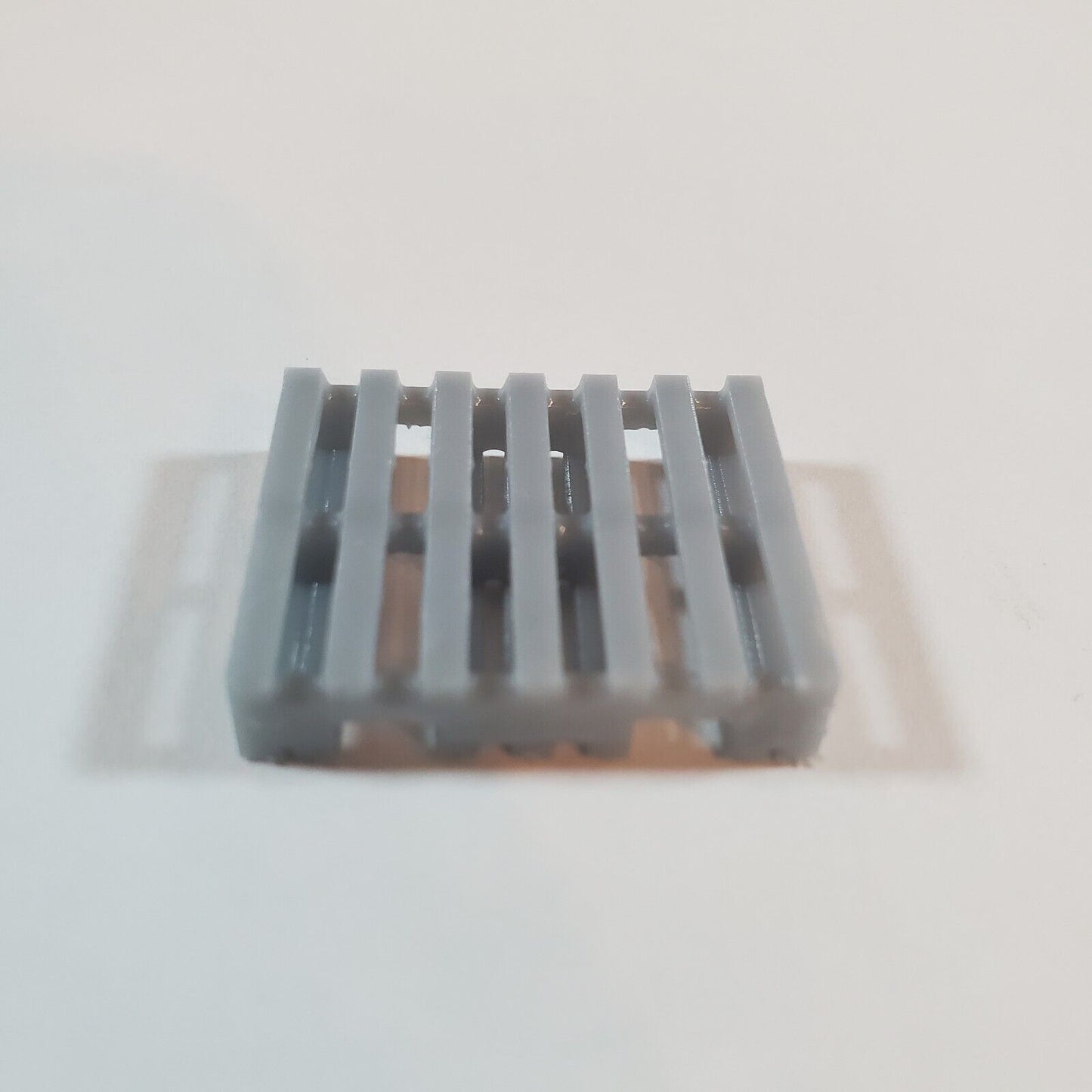 S Scale (1:64) Pallets for Model Railroad Diorama 40X48 scale inches 18 Pack