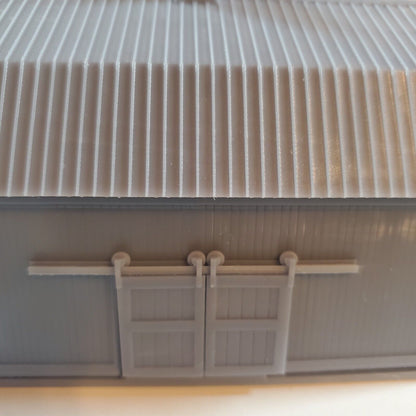 N Scale 2-level Barn for Model Railroad Diorama